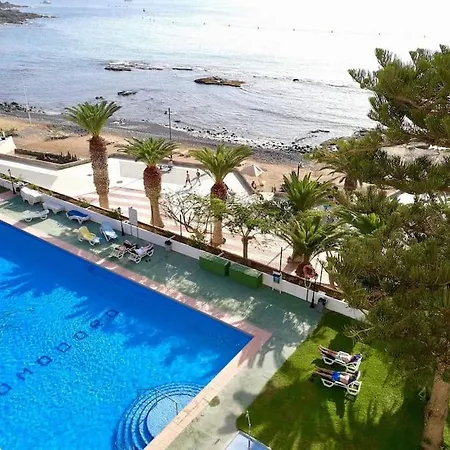 Cozy Studio With Ocean View In Los Cristianos Appartement *
